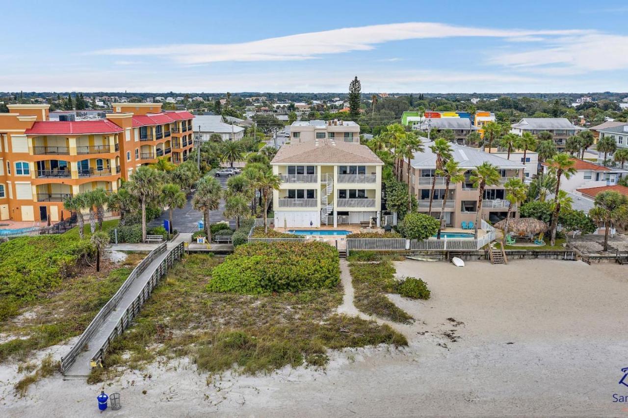 Sea Side 202 Beachfront Serenity 3Bd 2Ba Sleeps 8 Clearwater Beach Exterior photo